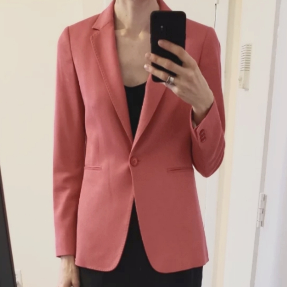 Massimo Dutti pink blazer